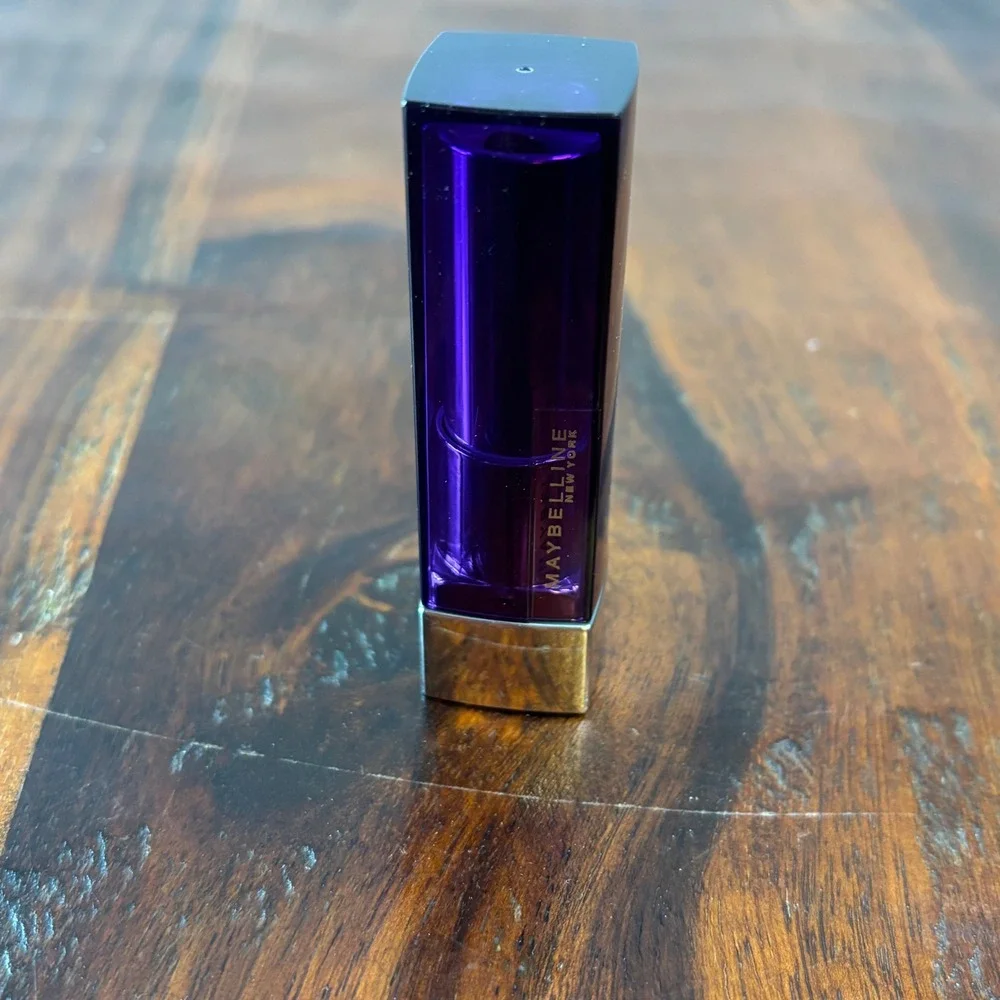 Maybelline Color Sensational Cream Lipstick‎ 411 Plum Rule 0.15oz New